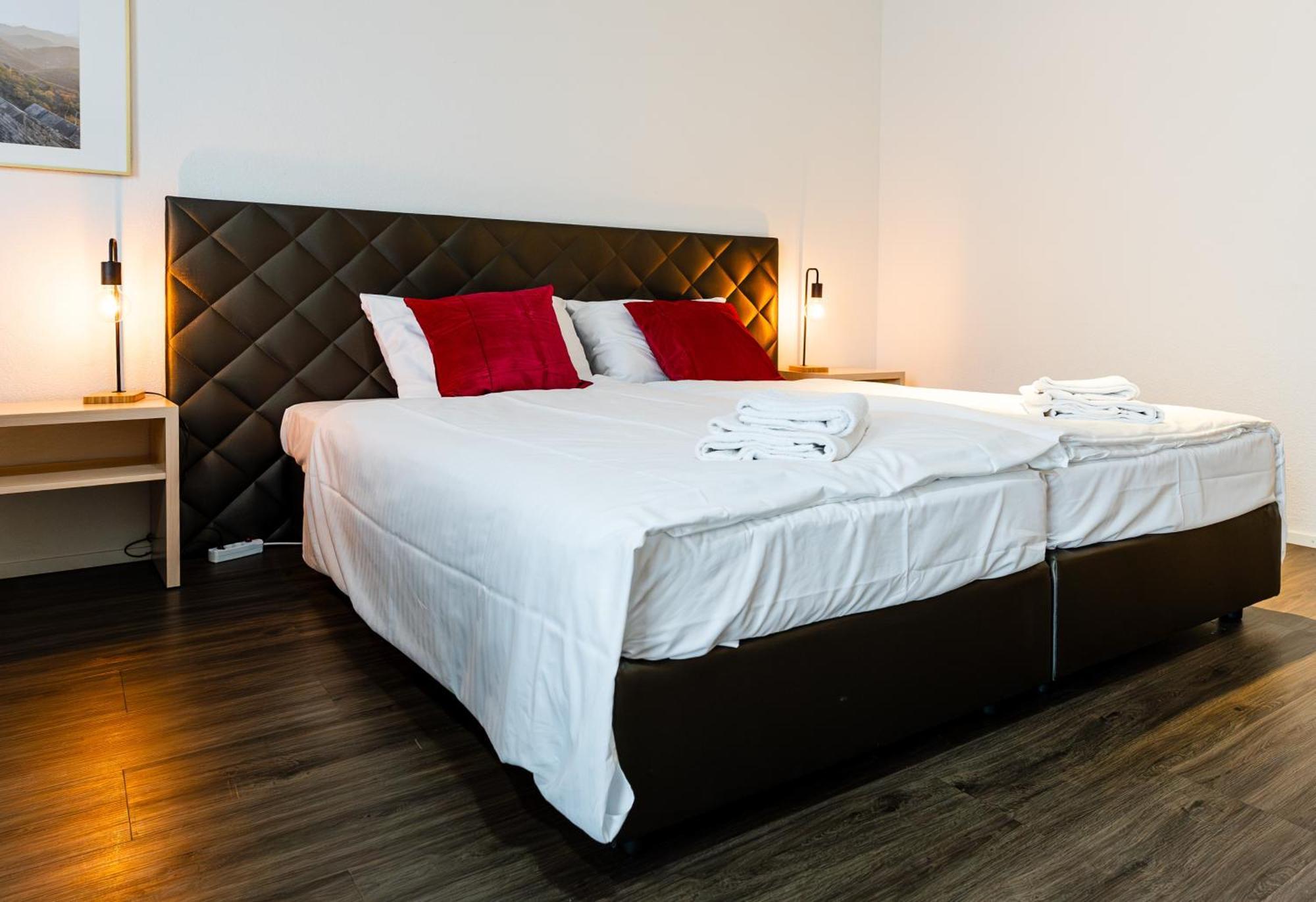 Los Lorentes Apartments Bern Airport Belp Exterior foto