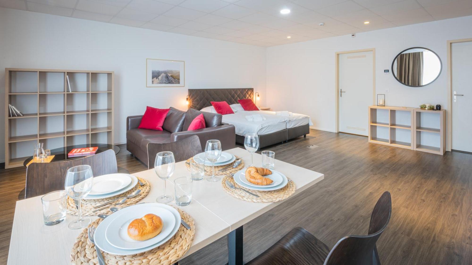 Los Lorentes Apartments Bern Airport Belp Exterior foto