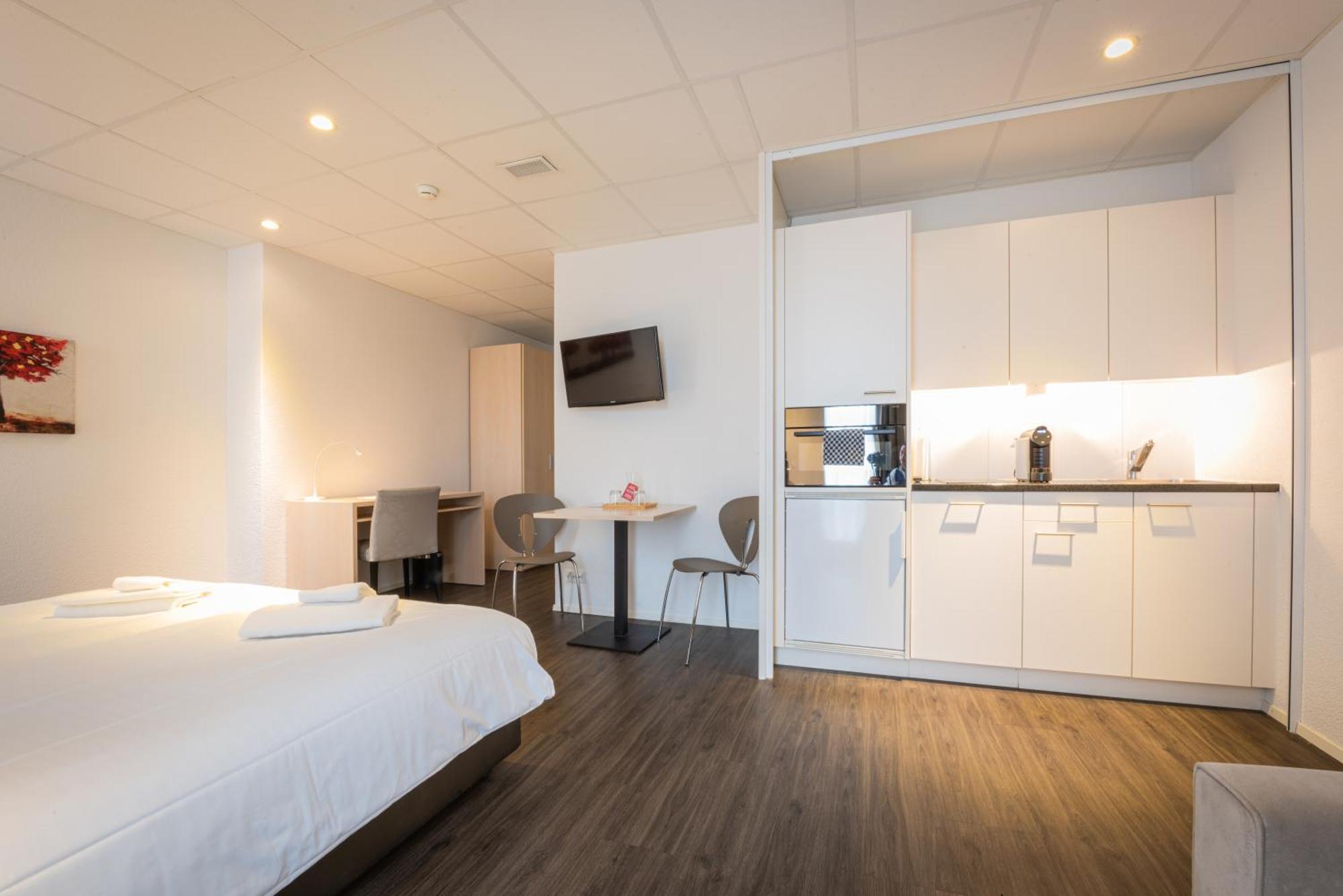 Los Lorentes Apartments Bern Airport Belp Exterior foto