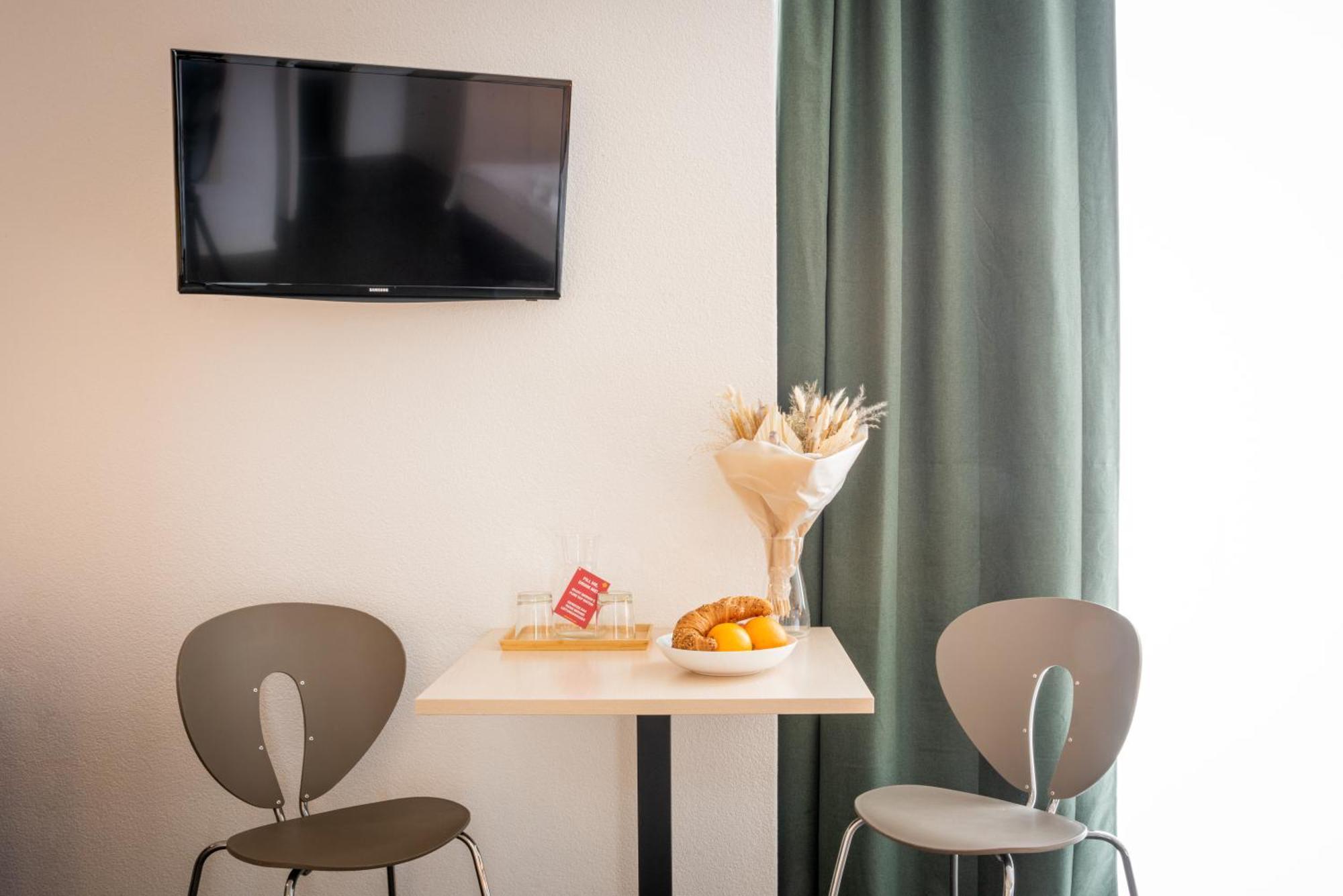 Los Lorentes Apartments Bern Airport Belp Exterior foto