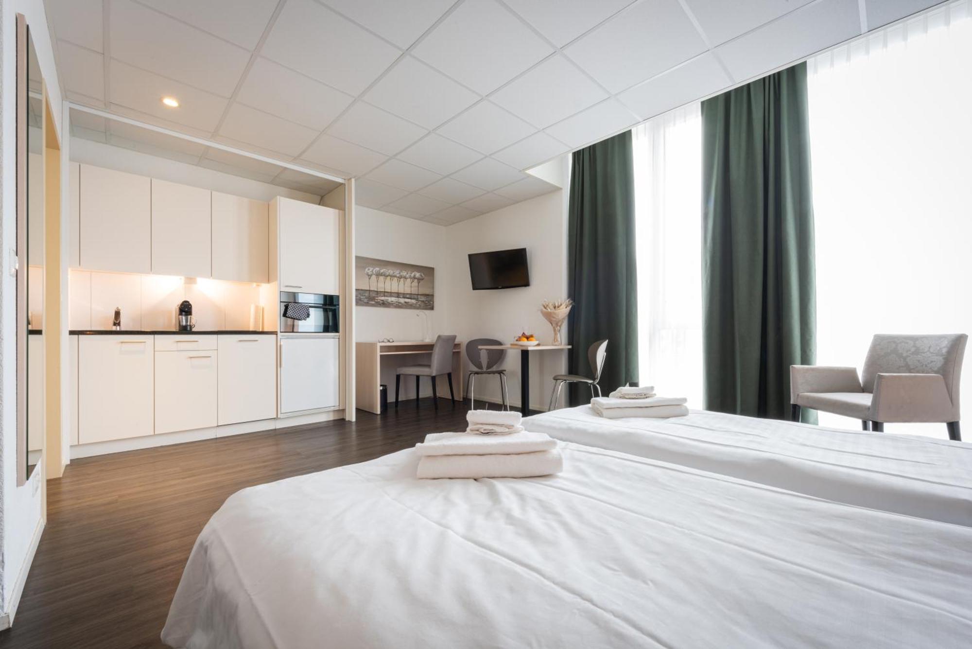 Los Lorentes Apartments Bern Airport Belp Exterior foto