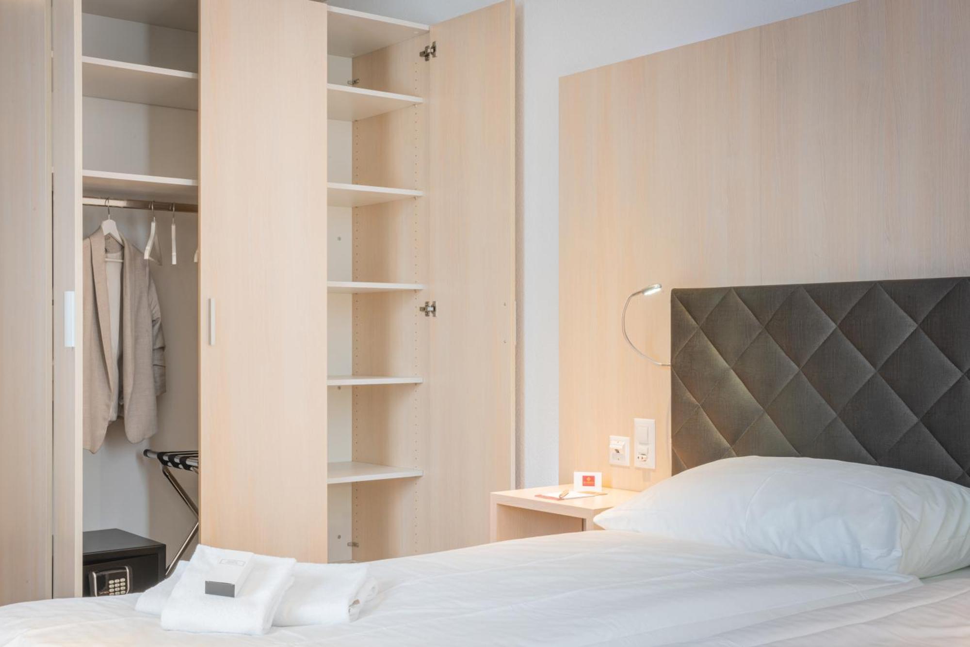 Los Lorentes Apartments Bern Airport Belp Exterior foto